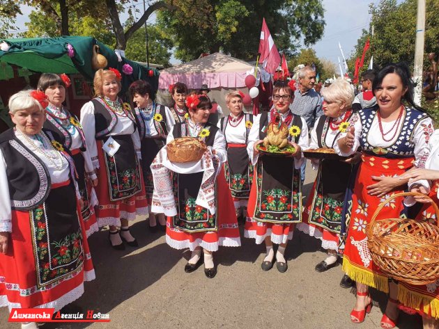 В Доброславе Одесского района отшумел фестиваль «Веселкове рандеву: європейський стиль» (фото)
