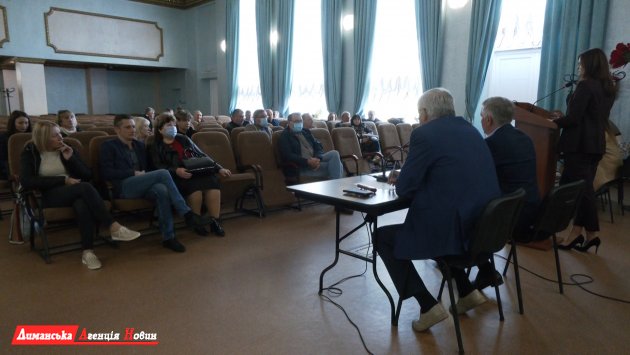 На внеочередной сессии Визирского сельсовета рассмотрели утверждение прогноза бюджета громады (фото)