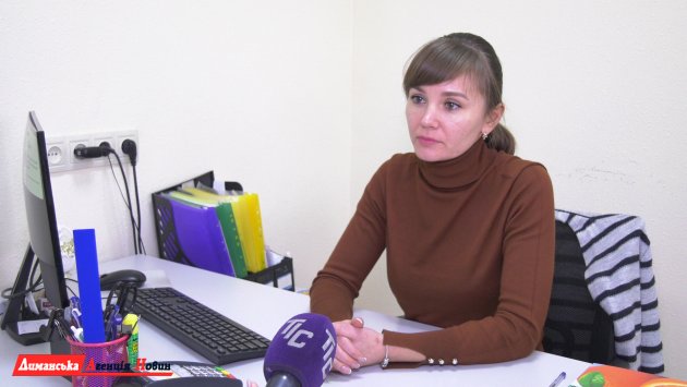 Анна Чайковская, администратор территориального подразделения ЦПАУ Визирского сельсовета в с. Першотравневое.