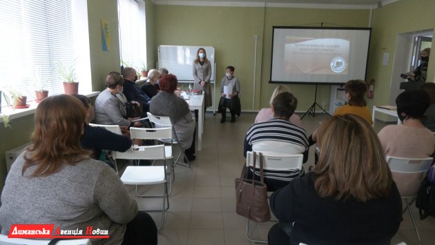 В Першотравневом Визирской ОТГ педагоги провели заседание коллегии (фото)