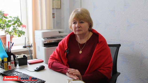 Тамара Ковтун, фахівчиня першої категорії з реєстраційного та військового обліку ЦНАПу Визирської сільської ради.