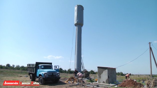 Визирская ОТГ: в Любополе провели работы по реконструкции башни Рожновского (фото)