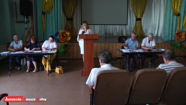 На сессии Визирского сельсовета депутаты решали ряд насущных проблем (фото)