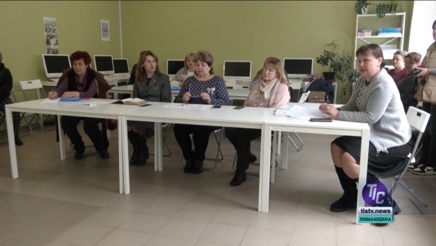 Підвищення кваліфікації педагогів: у Визирській громаді пройшло засідання атестаційної комісії (фото)