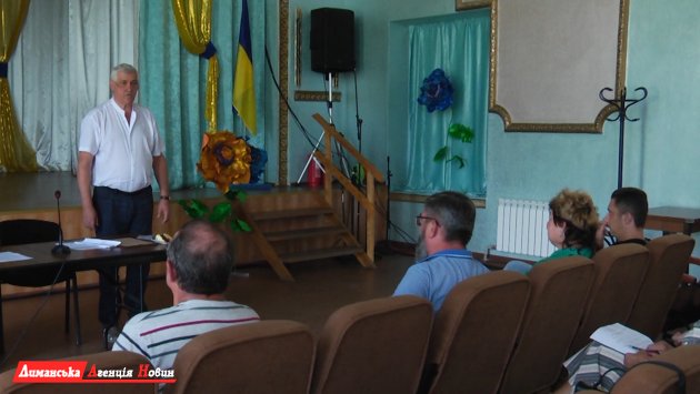 На сессии Визирского сельсовета депутатами было рассмотрено 19 вопросов (фото)