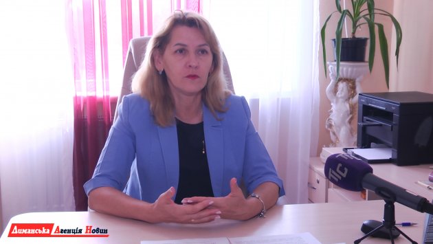 Валентина Харламбова, керівниця відділу освіти, молоді та спорту Визирської сільради
