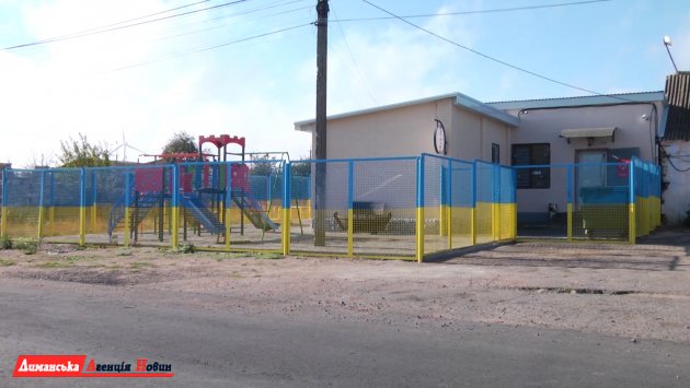 В Любополе открыли игровую площадку для детей (фото)