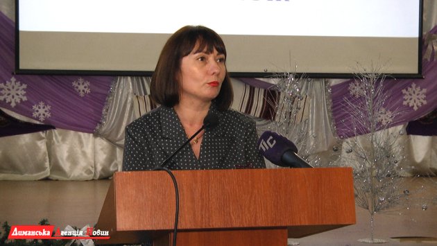 Ліна Буряковська, головний спеціаліст з питань економіки, перспективного розвитку територій, інвестицій та міжнародного співробітництва.