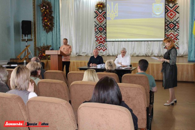 В Визирской громаде депутаты выбрали нового секретаря сельсовета (фото)