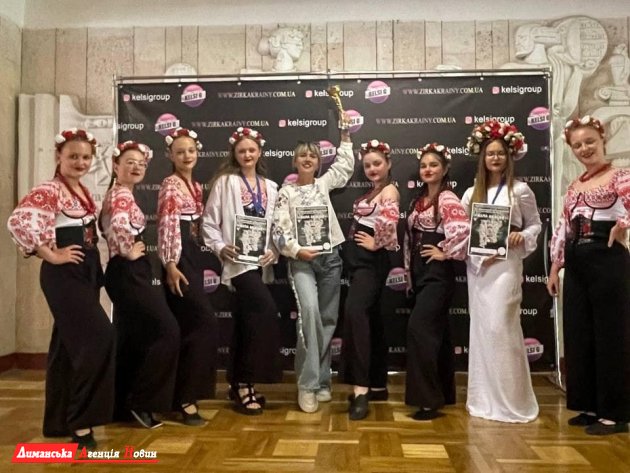 Воспитанники Любопольского СДК стали призерами на фестивале искусств «Белая акация» (фото)