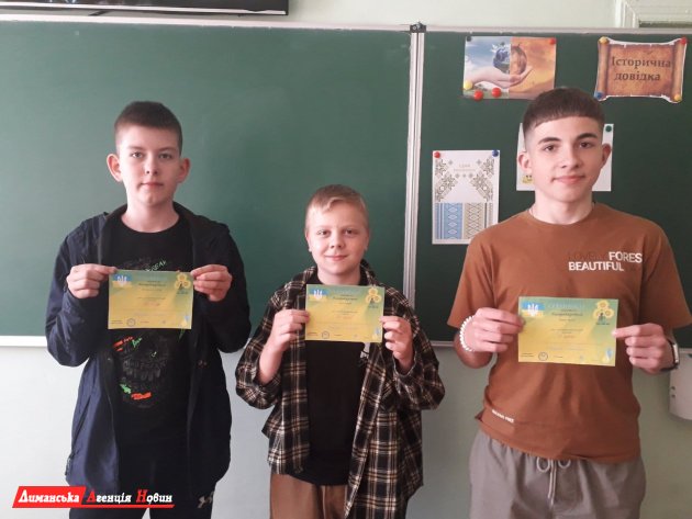 Ученики Першотравневого лицея получили награды на Всеукраинском конкурсе «Природа — наш дом» (фото)
