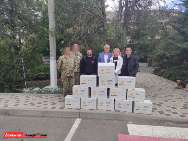 Визирская громада передала военнослужащим 26 тренажеров «Чайка»
