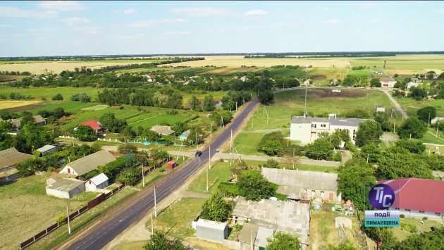 Коммунальщики устанавливают счетчики воды в Дмитровке (фото)