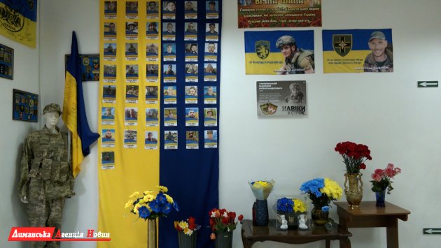 У Визирці відкрили меморіальну дошку військовому з Визирки Максиму Лановському (фото)