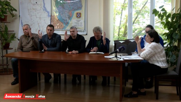 Исполком Визирского сельсовета: социальная поддержка, помощь военным и конкурс на должность директора ЦПСУ (фото)