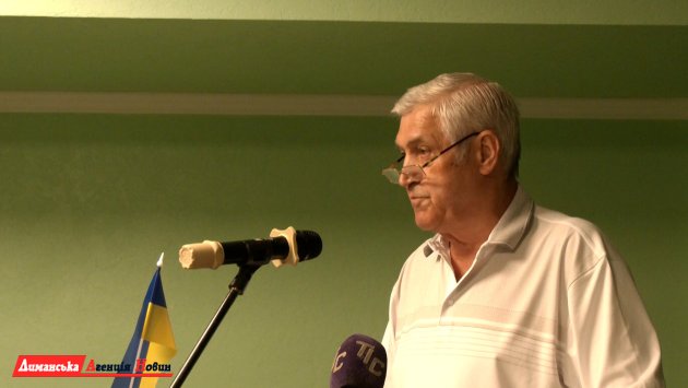Валерий Стоилаки, Визирский сельский голова.