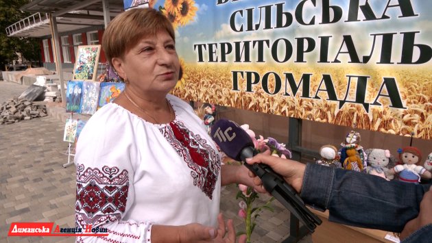 Валентина Лопушинская, руководитель кружка «Бисероплетение».