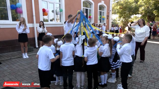День знань у Визирці: Перший дзвоник пролунав для учнів Визирського ліцею (фото)