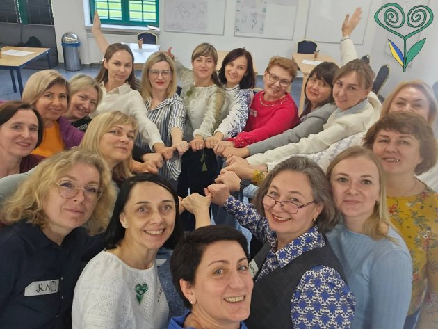 Учителька з Причорноморського ліцею взяла участь у міжнародному тренінгу з травмапедагогіки (фото)