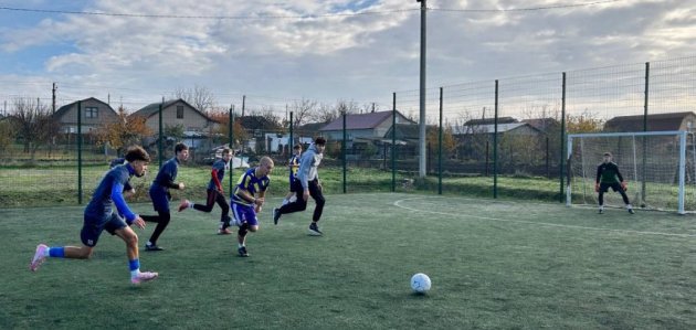 Спортивні змагання «Пліч-о-пліч» об’єднали школярів Визирської громади (фото)