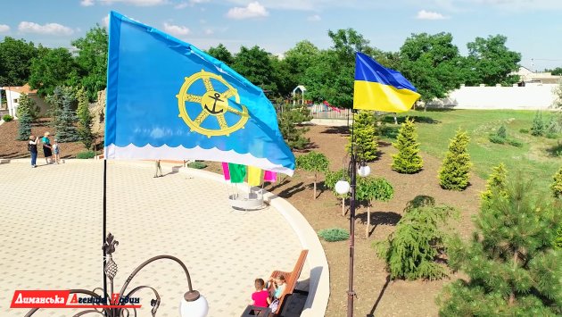 Оновлення геральдики Визирської СТГ: презентували новий герб та прапор громади (фото)