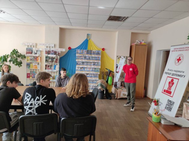 Для учеников Визирского лицея организовали занятие по оказанию первой помощи (фото)