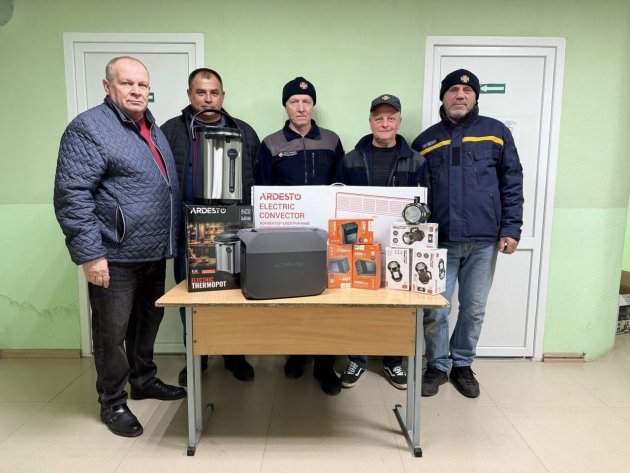 Визирська громада отримала обладнання від Червоного Хреста