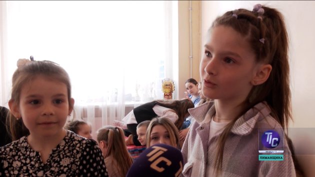 Уляна, учениця вокальної студії естрадної пісні «Мелодайн».