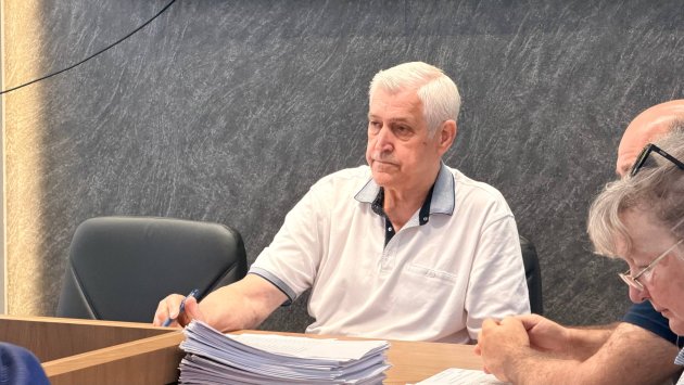 Звіт ЦНАПу, бюджет громади та допомога ЗСУ: підсумки засідання виконкому у Визирської сільради (фото)