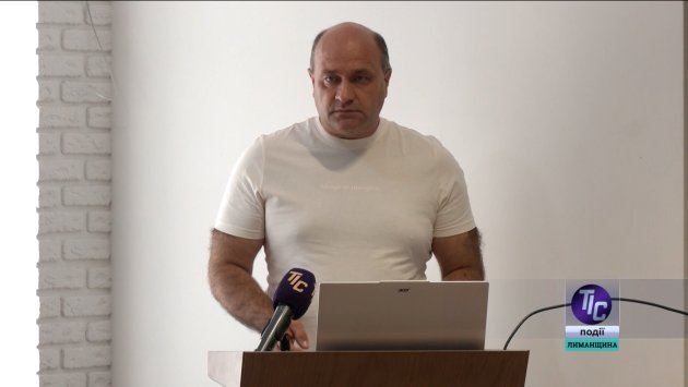 Володимир Гапоненко, керуючий справами виконавчого комітету Визирської сільради.