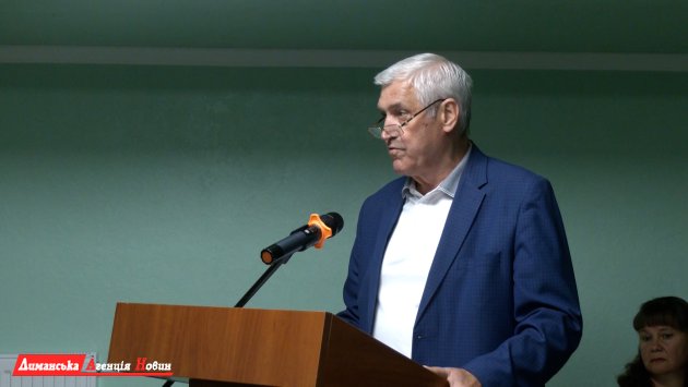 Валерій Стоїлакі, Визирський сільський голова.