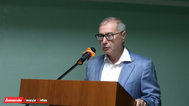 Олег Кутателадзе, голова наглядової ради закладів освіти Визирської сільради.