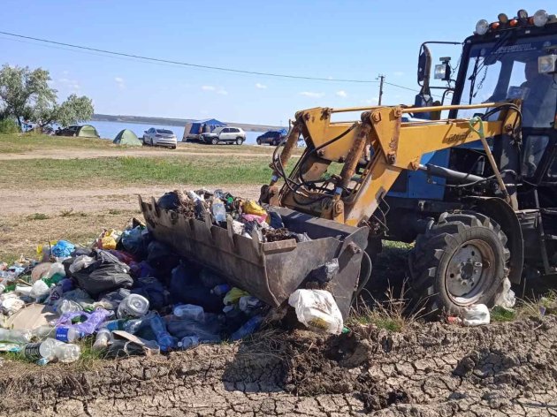 В Визирской громаде провели мероприятия ко Всемирному дню уборки (фото)