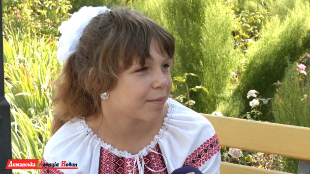 Аня Михайлова, вихованка родини Паруш.