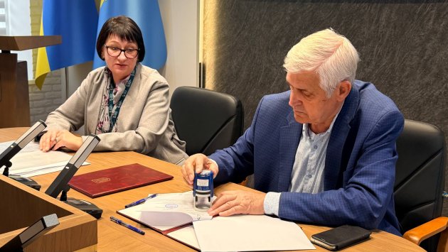 Визирська громада підписала меморандум з ГО «Південна стратегія розвитку» щодо надання зимової ваучерної допомоги ВПО (фото)